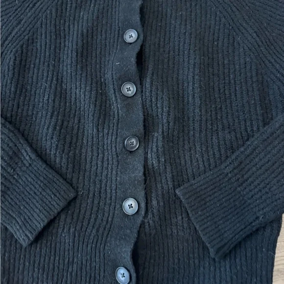 Universal Thread Black Ribbed Button-Up Women’s Cardigan - Picture 2 of 5